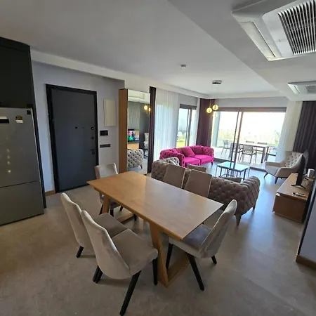 Villa Ayayorgi Sueper Havuzlu Yeni