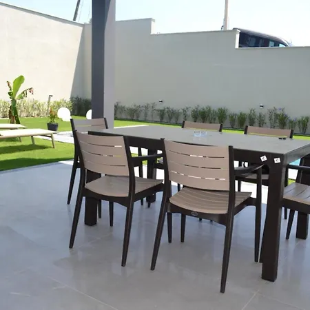 Villa Ayayorgi Sueper Havuzlu Yeni Çeşme