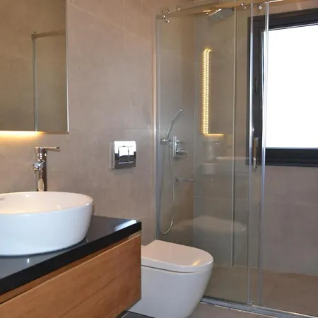 Ayayorgi Sueper Havuzlu Yeni * Çeşme