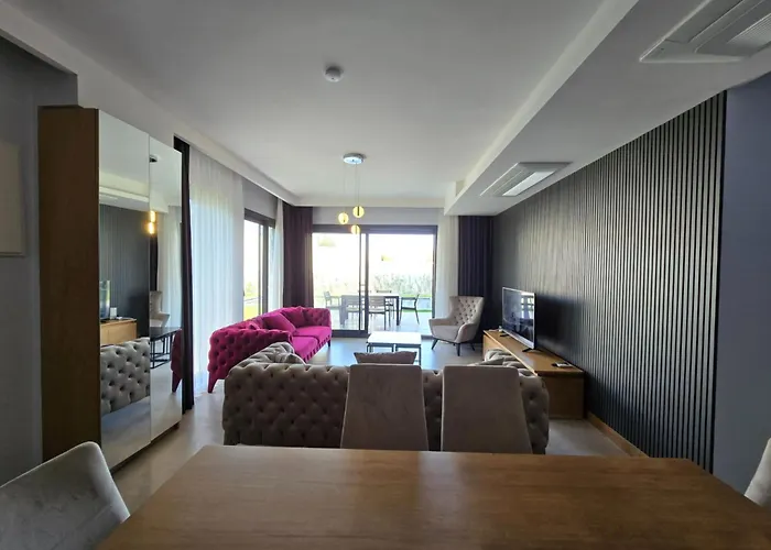 Ayayorgi Sueper Havuzlu Yeni ヴィラ