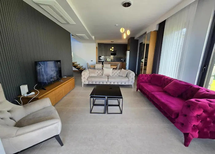 ヴィラ Ayayorgi Sueper Havuzlu Yeni *