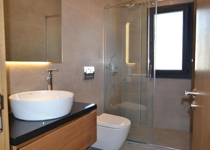 Ayayorgi Sueper Havuzlu Yeni * Çeşme