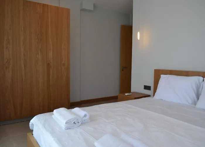 Ayayorgi Sueper Havuzlu Yeni